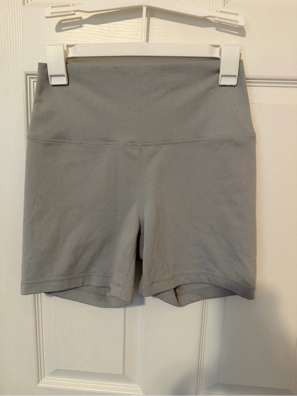 Yogalicious Light Gray High-Rise shorts